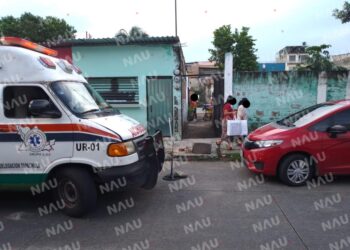 Atiene SAE a mujer que se cayó en su casa