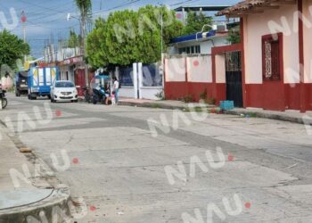 Asaltan a vendedora de comida y a un joven