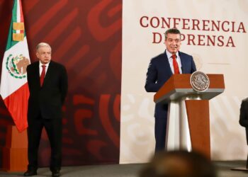 En Conferencia Matutina, Rutilio Escandón agradece al presidente AMLO por beneficios del Tren Maya