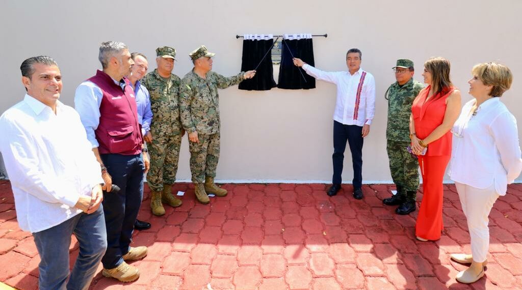 Rutilio Escandón fortalece infraestructura de la Base Aeronaval en Tapachula