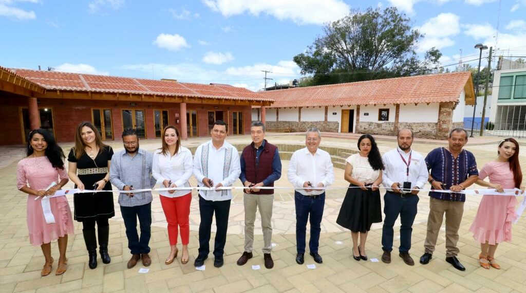 Junto a AMLO rescatamos espacios públicos en favor de la cultura y la convivencia social: Rutilio Escandón