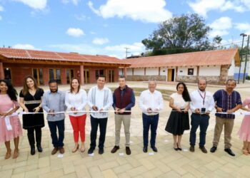 Junto a AMLO rescatamos espacios públicos en favor de la cultura y la convivencia social: Rutilio Escandón