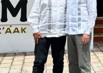 Rutilio Escandón acompaña a AMLO en supervisión de los trabajos del Tramo 1 del Tren Maya