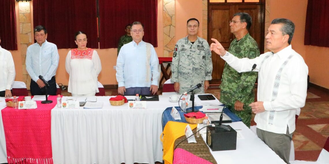 Todas las autoridades estamos pendientes de cuidar al pueblo ante las lluvias: Rutilio Escandón