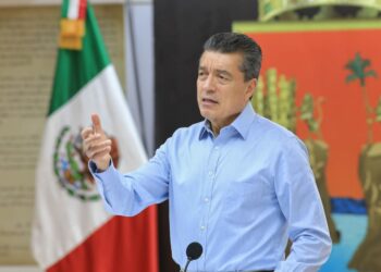 Convoca Rutilio Escandón a extremar precauciones ante continuidad de lluvias por baja presión