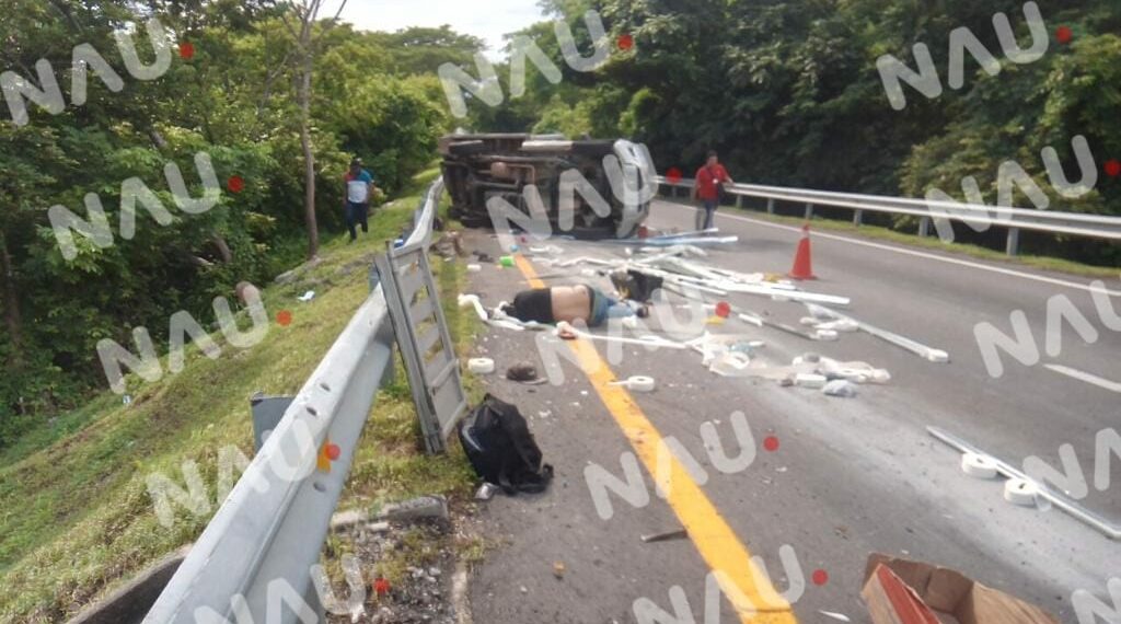 Mueren dos personas en Accidente