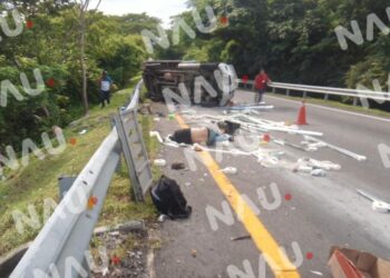 Mueren dos personas en Accidente