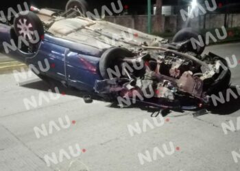 “Vídeo” Quedó volcado en la carretera a Puerto Madero