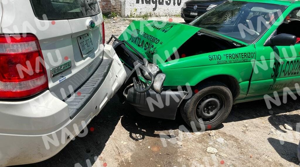 Una persona con crisis nerviosa deja un accidente