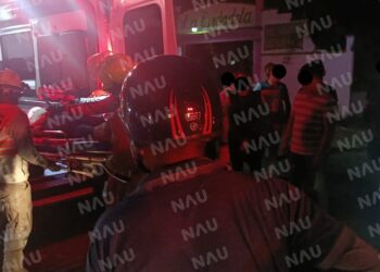 Vuelca vehiculo chevy con placas del estado de Chiapas en el libramiento Sur Oriente