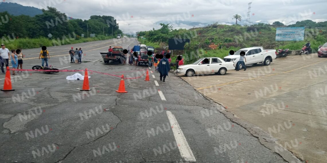 Muere motociclista en el crucero de Tuzantán