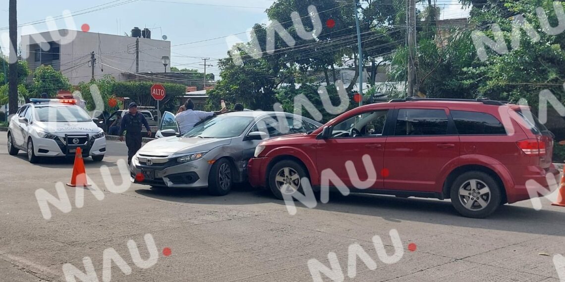 Daños por más de 20 mil pesos deja un choque