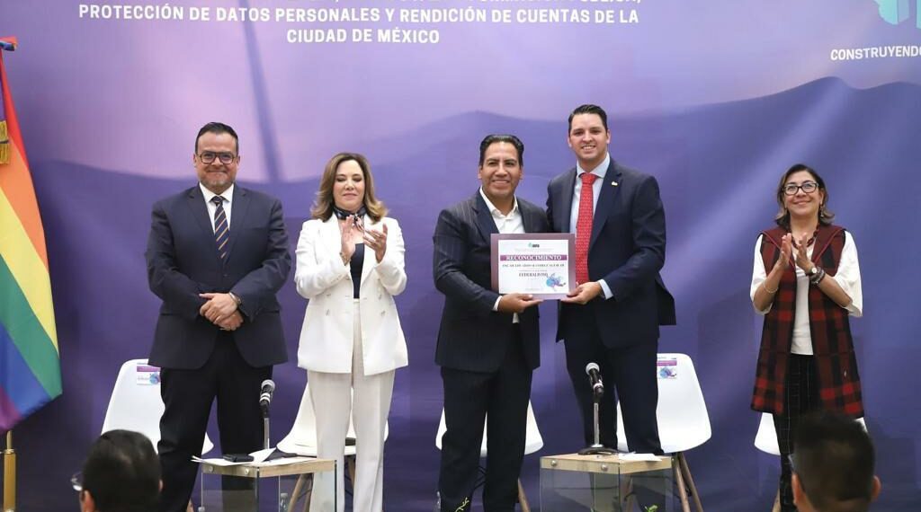 El federalismo es un puente hacia la unidad: Eduardo Ramírez