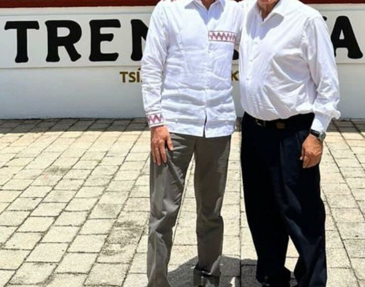 En Palenque, acompaña Rutilio Escandón al presidente AMLO a reunión de seguimiento del Tramo 1 del Tren Maya