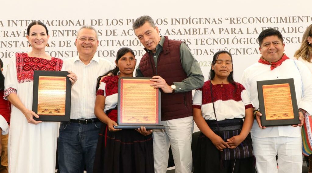 Desde San Cristóbal, Rutilio Escandón conmemora el Día Internacional de los Pueblos Indígenas