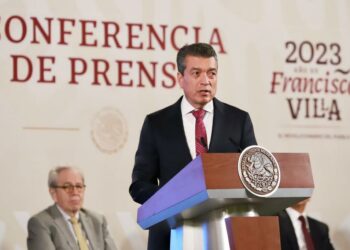 Rutilio Escandón participa en informe del Programa Nacional de Reconstrucción, en conferencia matutina de AMLO