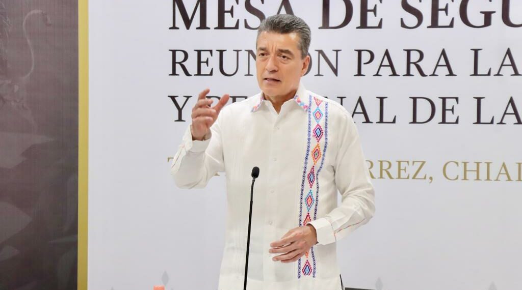 Pide Rutilio Escandón contribuir en las tareas de combate al mosquito transmisor del dengue