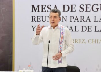 Pide Rutilio Escandón contribuir en las tareas de combate al mosquito transmisor del dengue