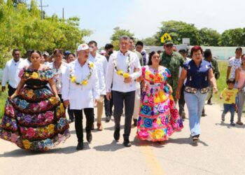 En Arriaga, Rutilio Escandón inaugura el Centro de Salud Rural de la localidad Pesquería La Gloria