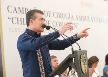 Encabeza Rutilio Escandón inicio de Campaña de Cirugía Ambulatoria de Cataratas 2023 “Chiapas de Corazón”