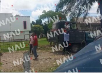 “Vídeo” Asegura SMyT moto triciclo en Acapetahua y un grupo lo recuperó ilegalmente del corralón