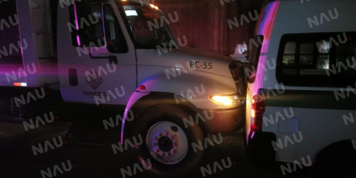 Choque por alcance deja solo daños