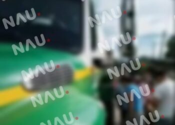 Camión de una empresa de gas atropella a una señora en Tuzantán