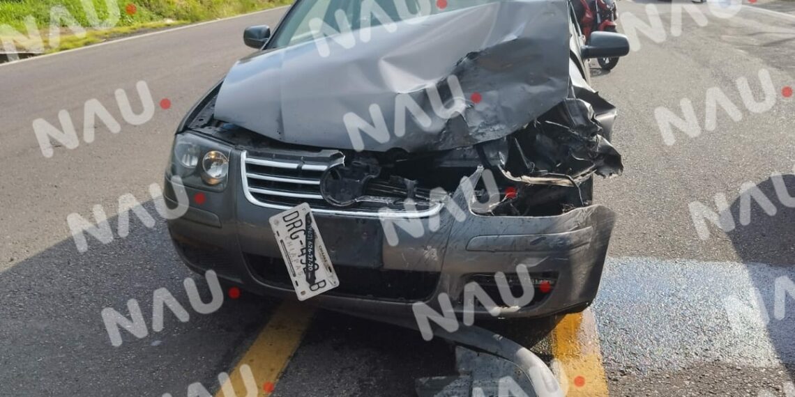 Choque deja una persona con lesiones leves