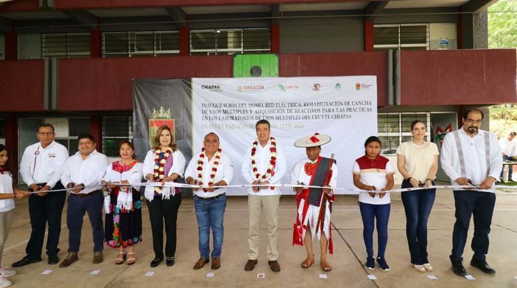 Desde Huixtán, Rutilio Escandón inició entrega de reactivos y equipamiento para laboratorios del Cecytech