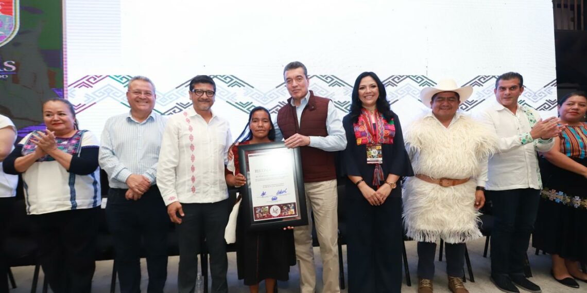 Clausura Rutilio Escandón 1er. Congreso Nacional de la Formación para el Trabajo en el Sector Artesanal