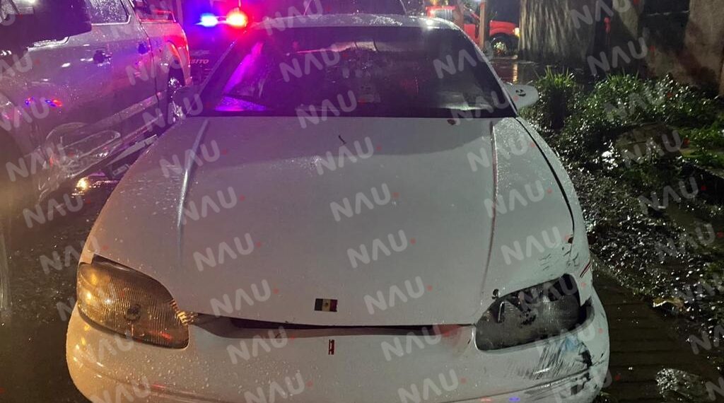 Choque deja daños menores