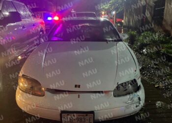 Choque deja daños menores