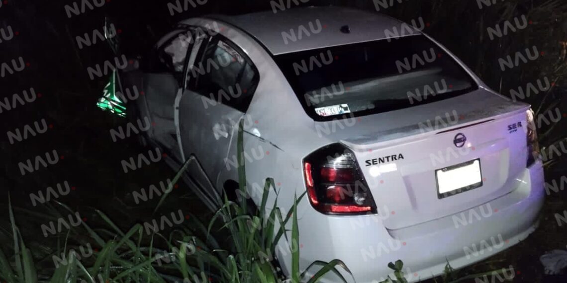 Una menor con lesiones leves deja un choque de dos vehículos