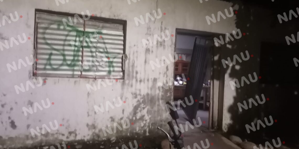 Delincuentes disparan a policías y se dan a la fuga