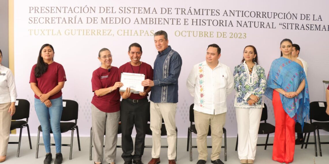 Atestigua Rutilio Escandón la presentación del Sistema de Trámites Anticorrupción de la Semahn