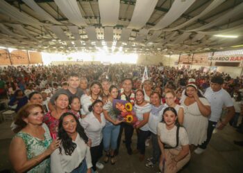 Eduardo Ramírez se reúne con mujeres emprendedoras de Tapachula
