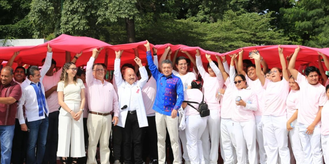 Rutilio Escandón promueve acciones preventivas en la salud de la mujer y contra el dengue, zika y chikungunya