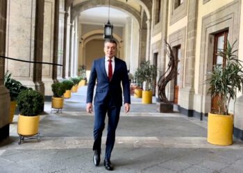 Participa Rutilio Escandón en reunión sobre tema de búsqueda de personas, encabezada por AMLO