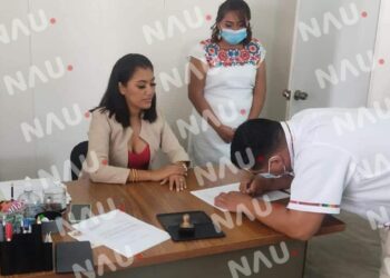 Oficial de registro civil se opone a rotación.