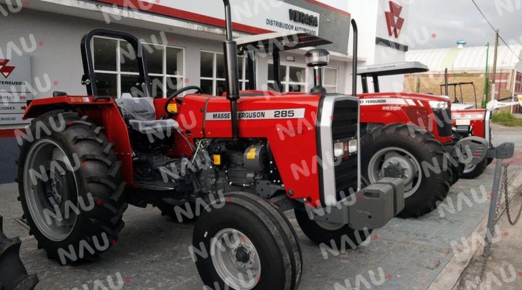 Roban tractor del rancho la Argentina de Mapastepec