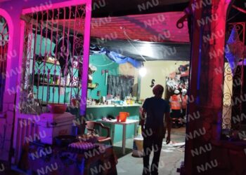 Prestamistas gota a gota lesionan a una señora con un machete