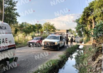 Le tiraron de balazos en los pies y resultó ileso