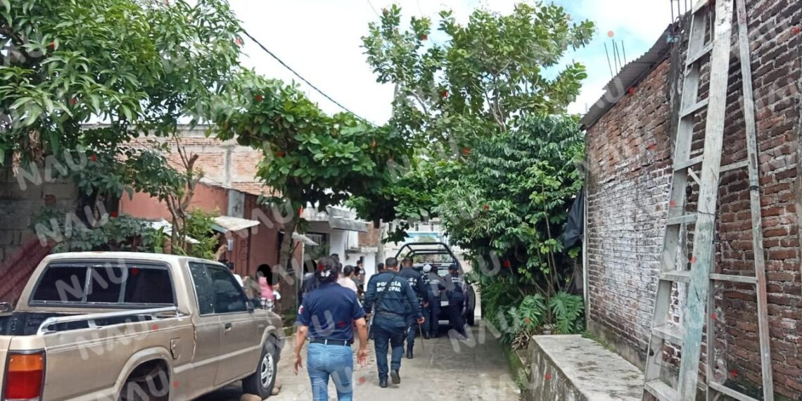 Sujeto desquiciado a punto de matar a su familia