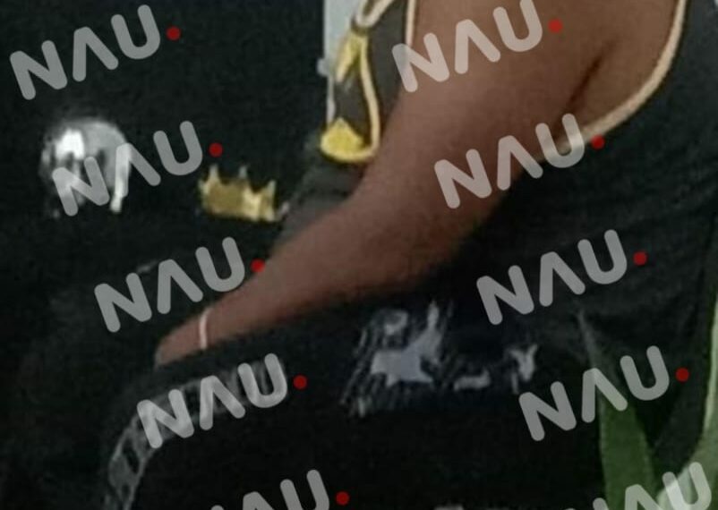 Alcalde de Tuxtla Chico Julio Gamboa se ensaña y exhibe a una persona que atropelló a una persona