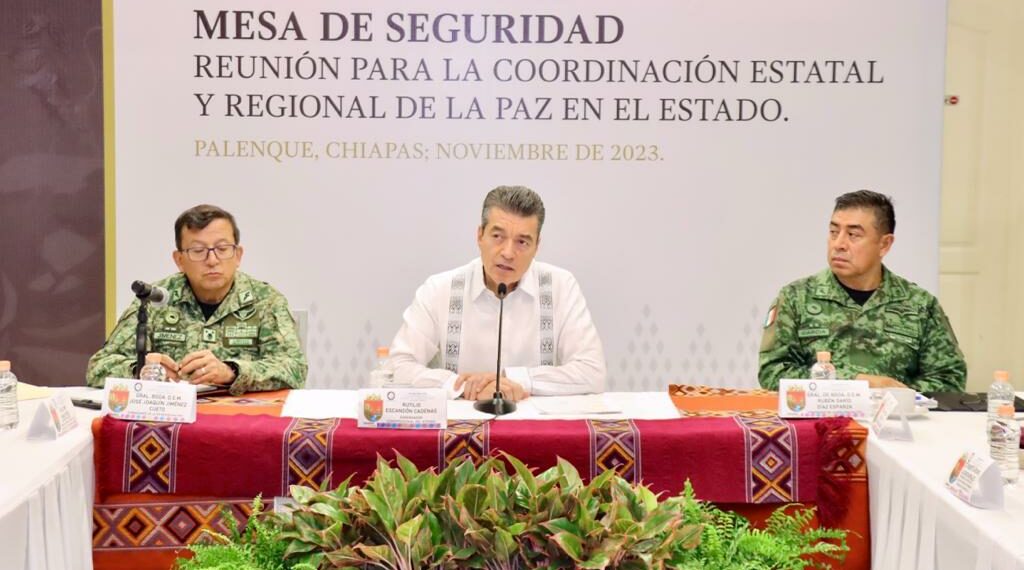 Exhorta Rutilio Escandón a contribuir con donación de víveres para ayudar al pueblo de Guerrero