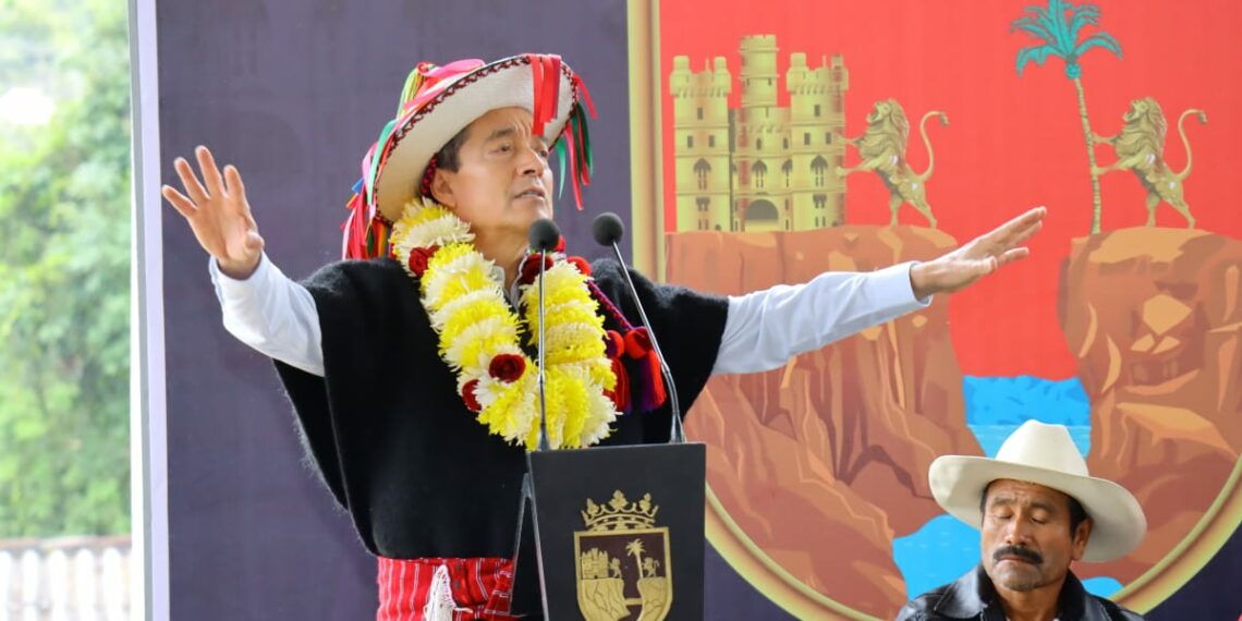 En Bochil, inaugura Rutilio Escandón construcción de Planta de Tratamiento de Aguas Residuales