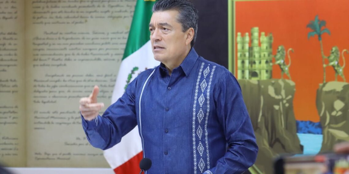 Exhorta Rutilio Escandón a extremar precauciones ante lluvias por presencia de canal de baja presión