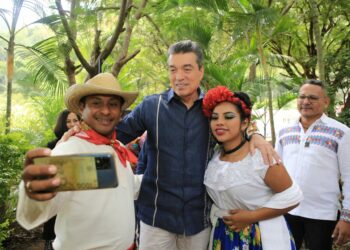 Inaugura Rutilio Escandón Tercera Semana Nacional del Conocimiento y la Innovación