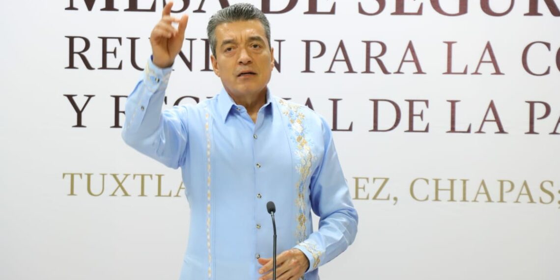 Atendemos a la población y daños en infraestructura pública tras frente frío 8: Rutilio Escandón