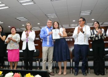 Encabeza Rutilio Escandón creación del Instituto de Evaluación, Profesionalización y Promoción Docente
